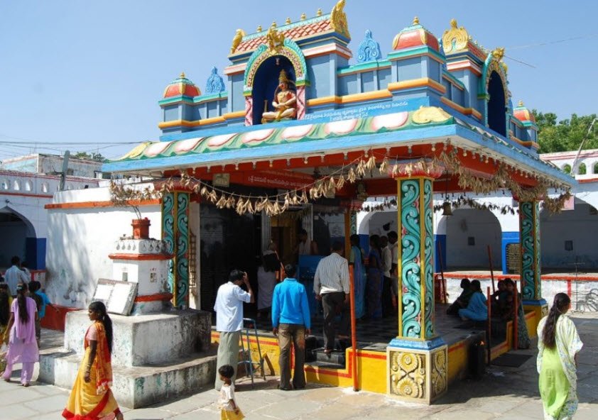 Sri Padamati Anjaneyaswami Temple